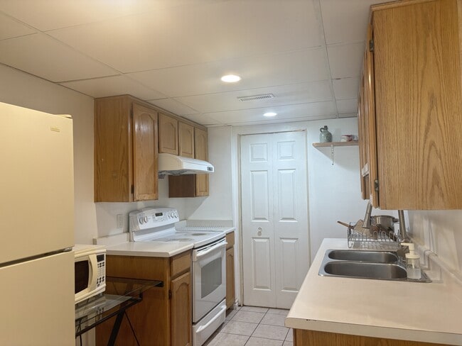 Building Photo - 2955 Pasture Cir