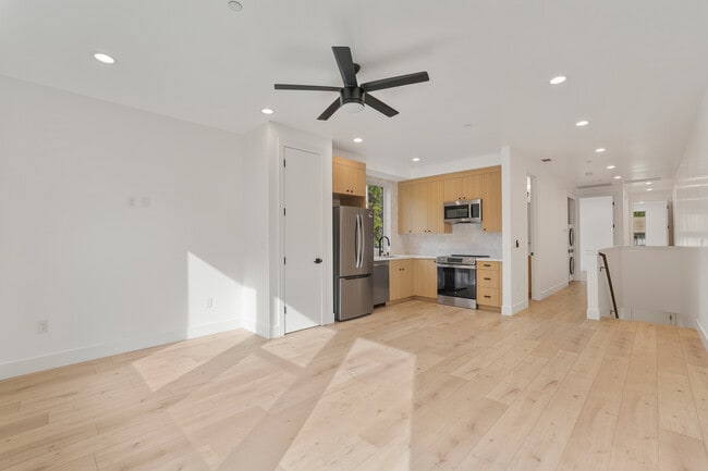 Living room/dining room - 1012 Uptown Aly