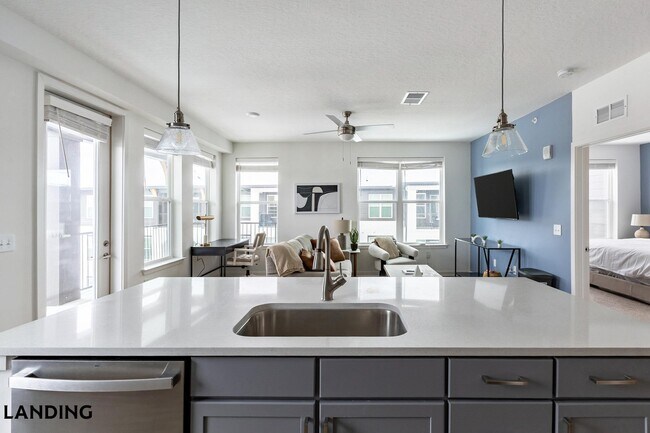 Foto del edificio - 1181 Manhattan Blvd