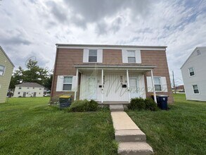 Building Photo - 9506 Harrison St