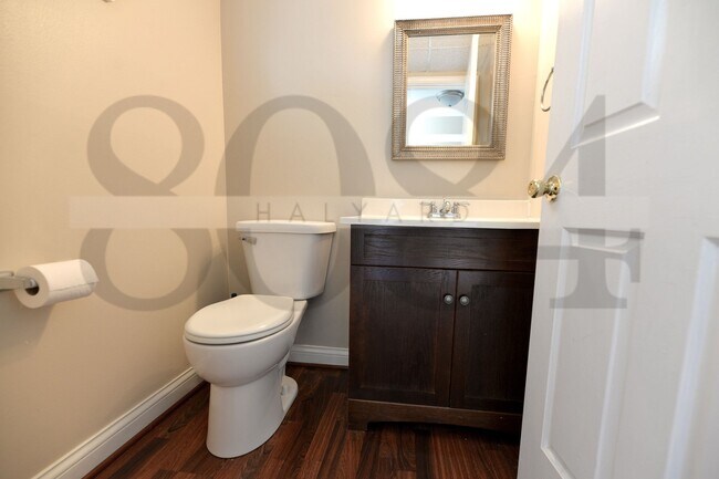 Building Photo - 8084 Halyard Ct