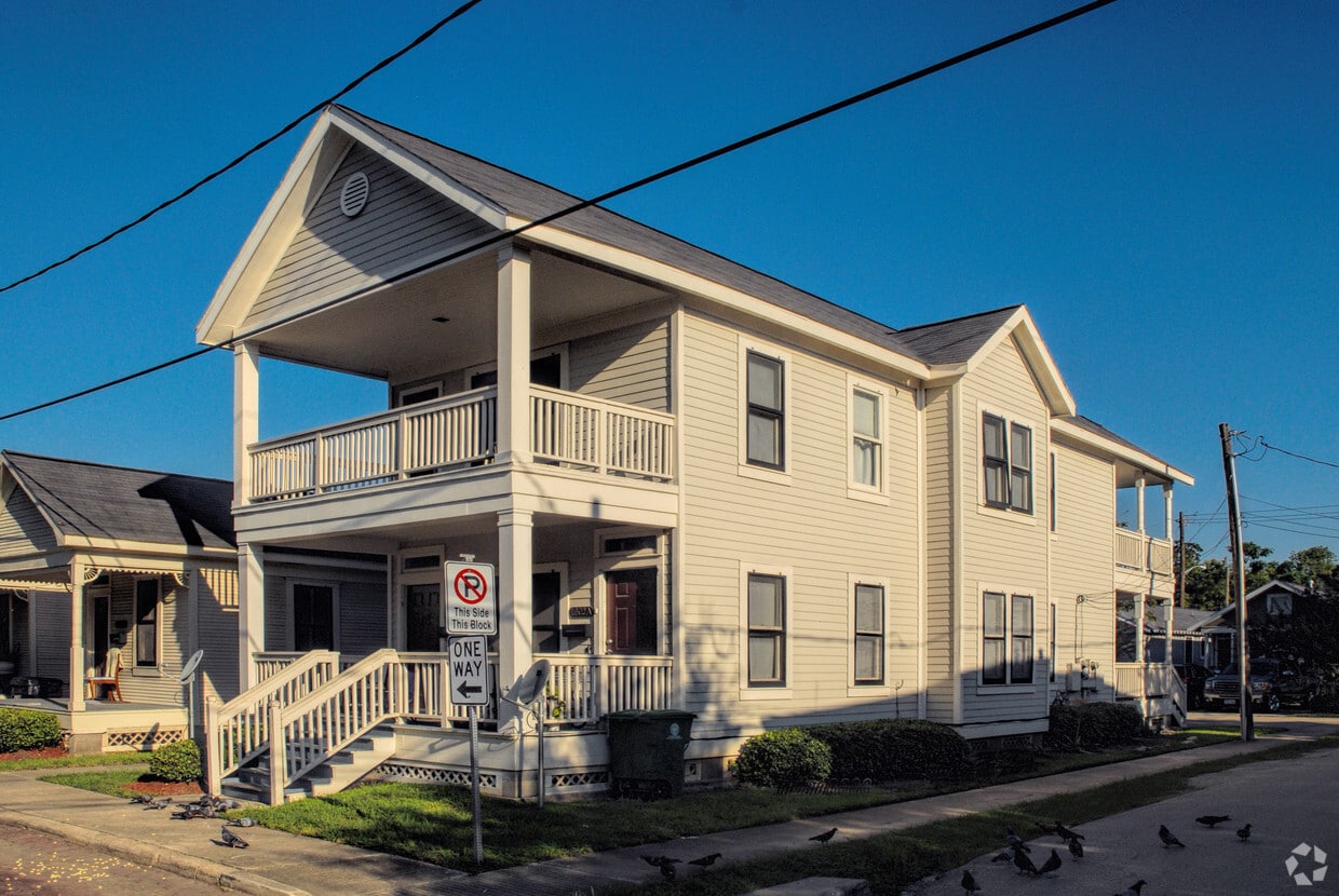 Building Photo - Historic Rental Initiatives