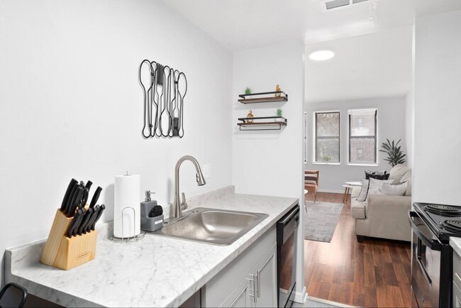 Foto del edificio - Pershing Properties