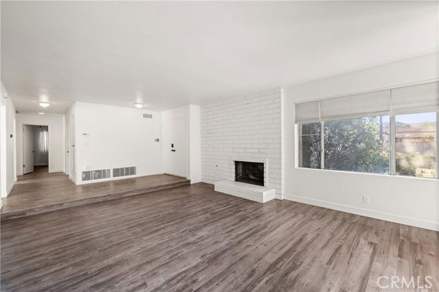 Foto del edificio - 3950 Daguerre Ave