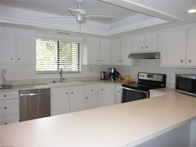 Foto del edificio - 4575 Trawler Ct