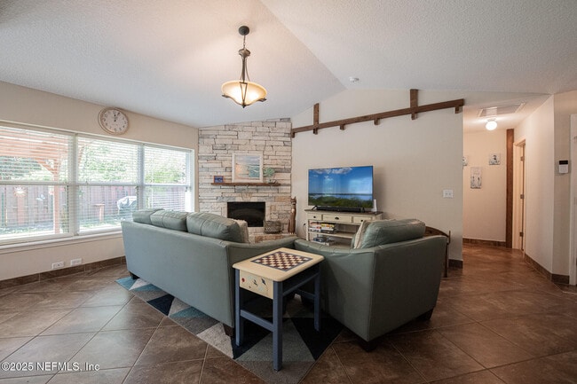 Building Photo - 13544 Crashaw Rd