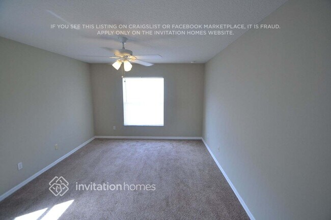 Foto del edificio - 211 Compass Rose Dr