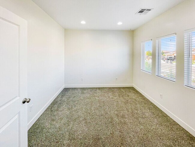 Foto del edificio - 3298 E Crimson Ridge Dr