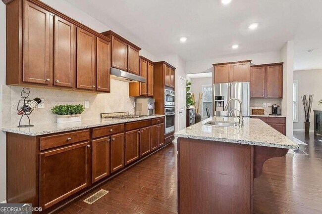 Building Photo - 804 Ivy Vine Way