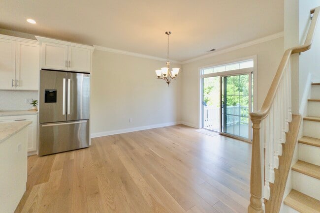 Foto del edificio - 25 Brentwood Cir