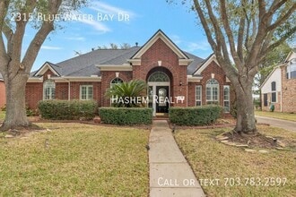 Building Photo - 2315 Blue Water Bay Dr
