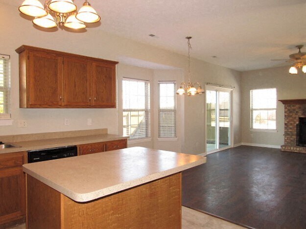 Building Photo - 1780 White Oak Way