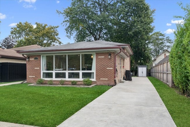 Building Photo - 9107 Meade Ave