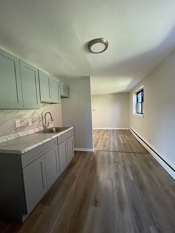 Photo - 903 E Cliveden St Apartment