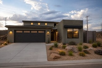 Building Photo - 728 W 580 S