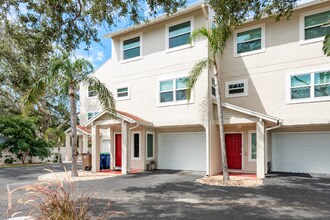 Building Photo - 812 E Gulf Blvd