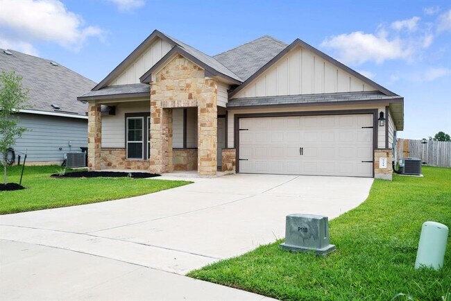 Building Photo - 5214 Montague Lp