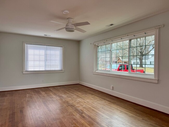 Foto del edificio - 3212 Alabama Ave