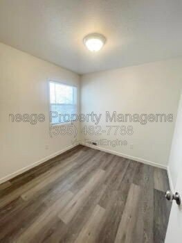 Building Photo - 1054 W 1520 N