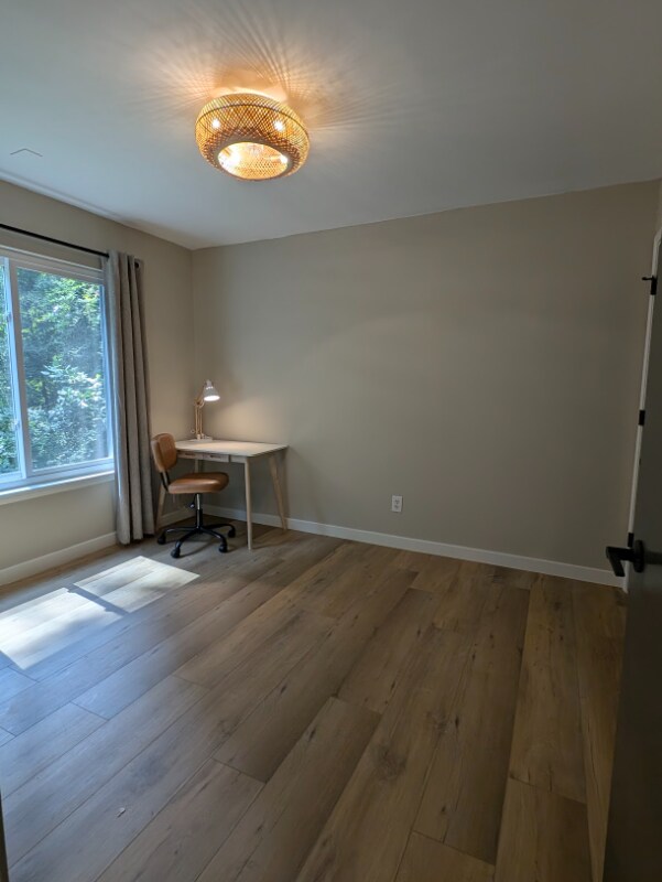 Foto del edificio - 1511 Graduate Ln