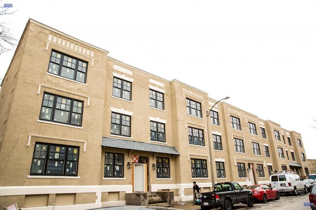 Building Photo - 12 Harvard Ter