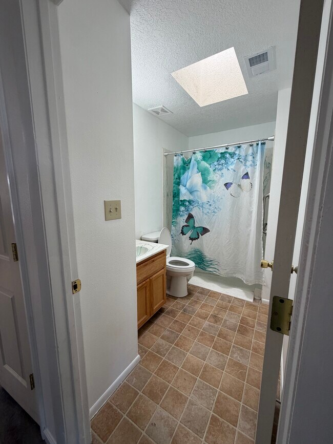 Foto del edificio - 5020 San Luis Pl NW