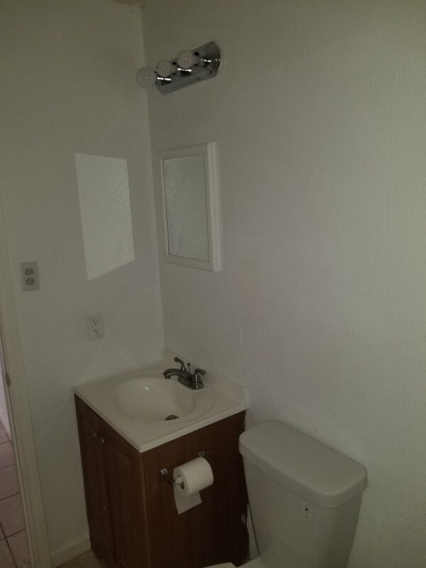 Foto del edificio - 3418 Gateway Dr