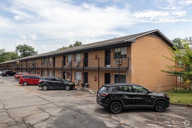 Building Photo - The Hendrix