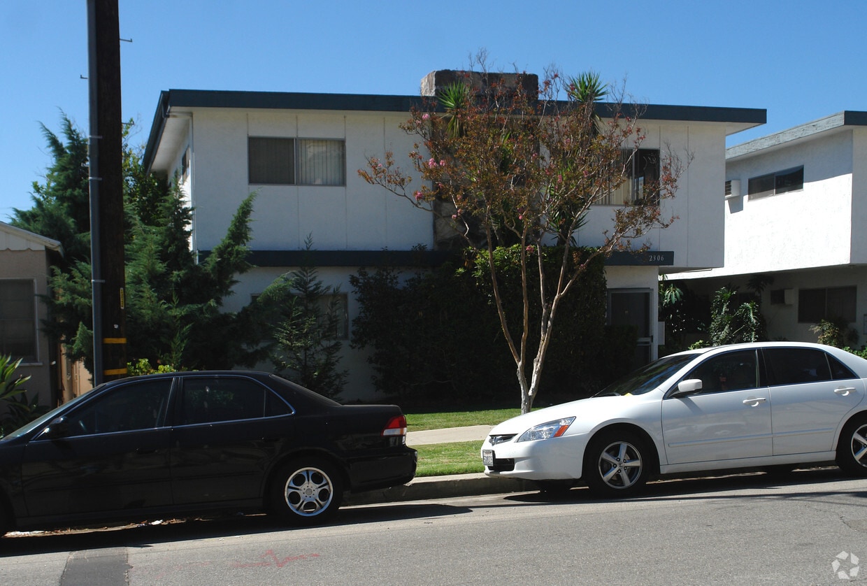 Primary Photo - 2306-2310 Mira Vista Ave