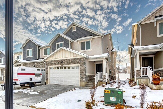 Building Photo - 13102 Tower Ridge Dr