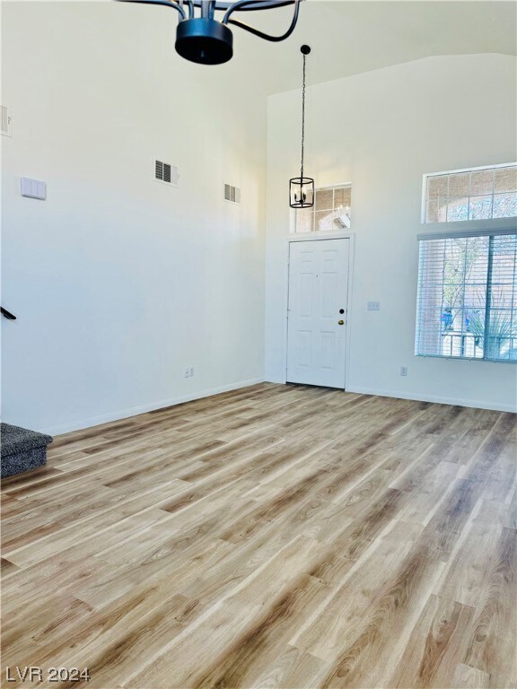 Building Photo - 1416 Iron Springs Dr