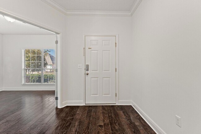 Foto del edificio - 188 Whispering Lake Dr