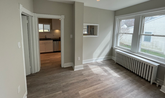 Foto del edificio - Single Family Home Available for Rent in t...