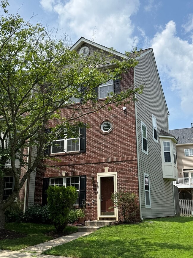 Photo - 17914 Chatterly Terrace (Germantown, MD) Townhome