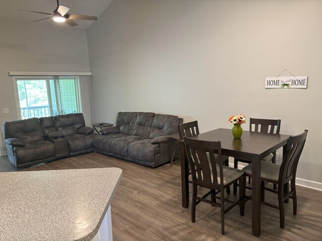 Building Photo - 106 Westhaven Dr