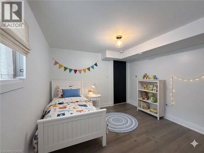 Photo du bâtiment - 184 Ottawa St S