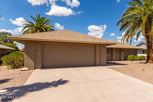 Building Photo - 12618 W Bonanza Dr