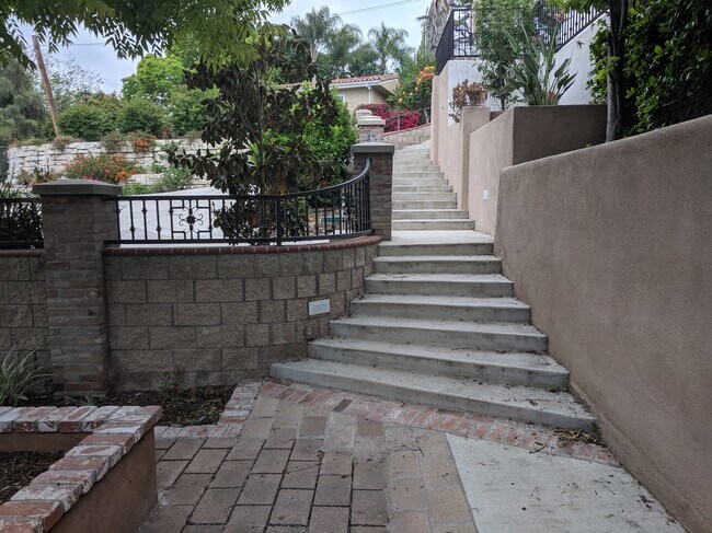 Foto del edificio - 4428 Randall Rd