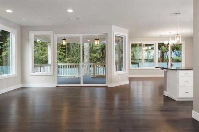 Foto del edificio - 3921 Plume Ln, Gig Harbor, WA, 98332