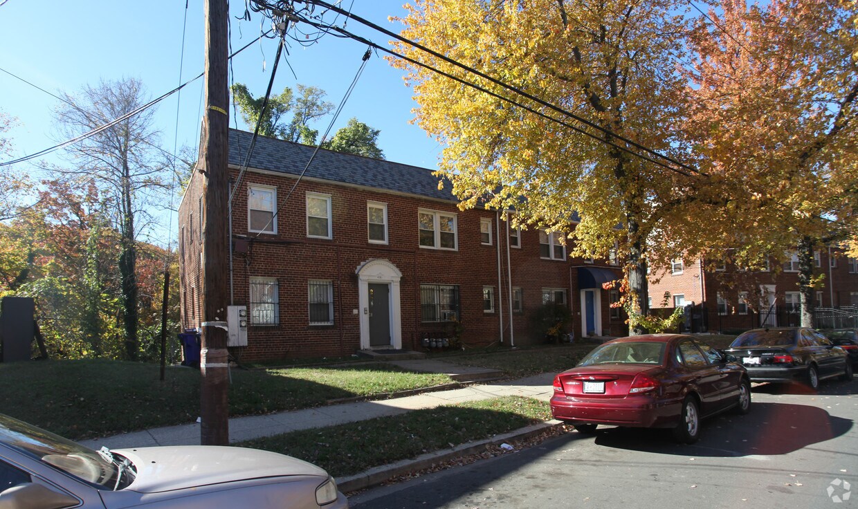 Foto del edificio - 451 Orange St SE