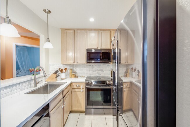 Foto del edificio - 732 Northrup St
