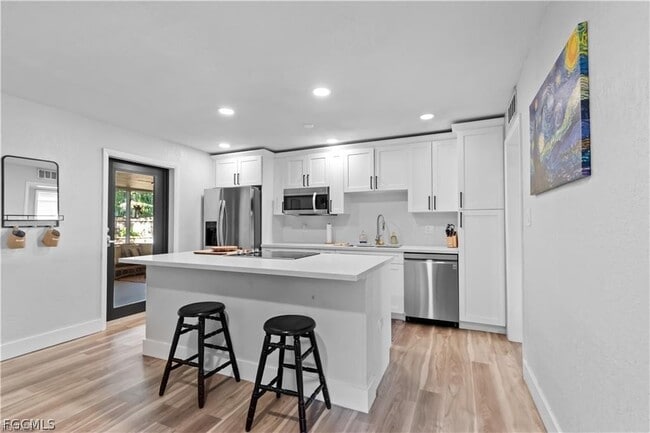 Foto del edificio - 1373 Morningside Dr