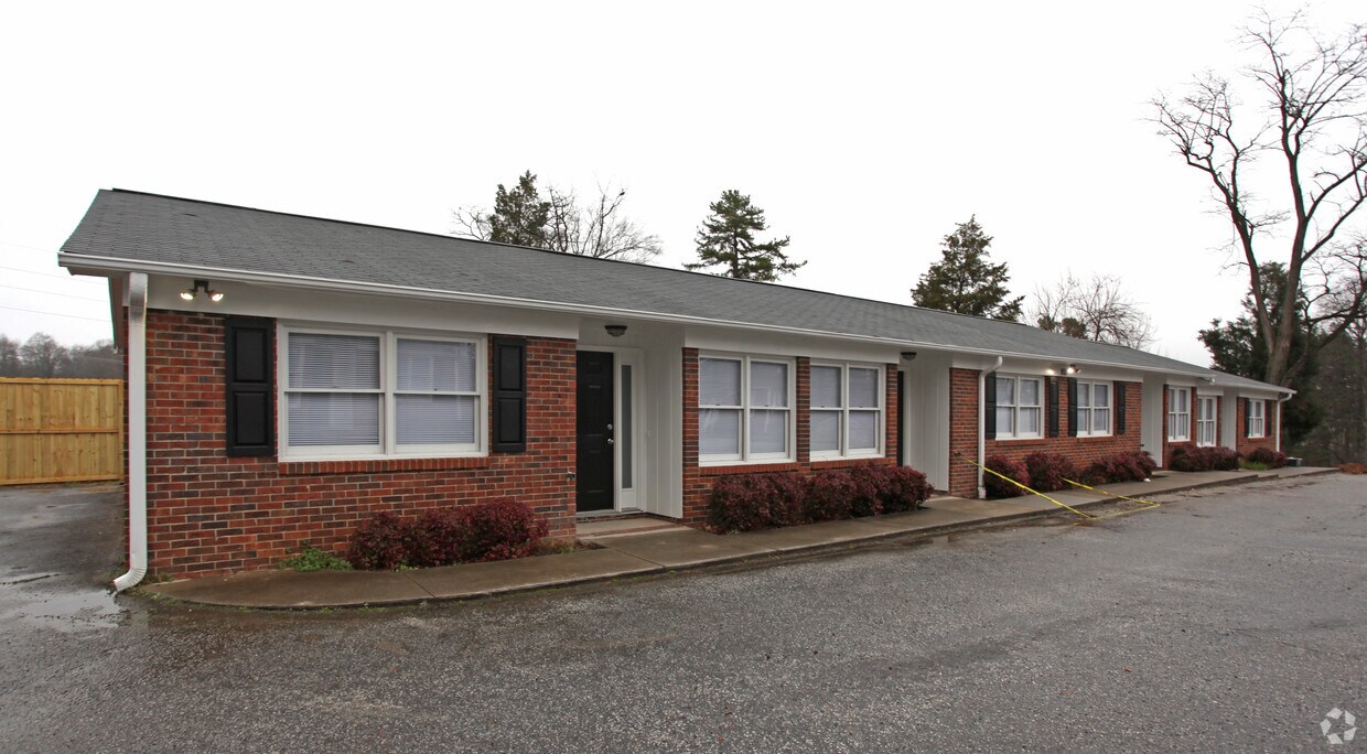 Building Photo - 1219 McCain Pl