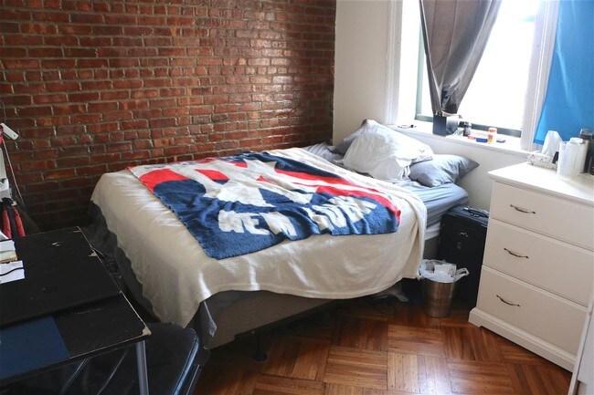 Foto del edificio - 405 Washington St