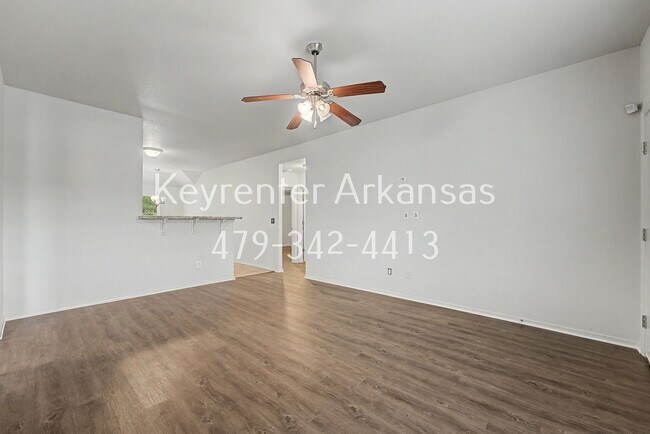 Foto del edificio - Beautiful 4-Bedroom Home in Fayetteville – Ideal for Comfortable Living!