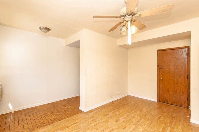 Foto del edificio - 1430 N Dearborn Pkwy