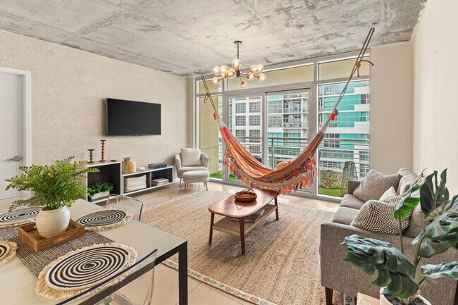 Foto del edificio - 3256 NE 1st Ave