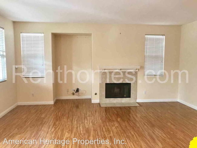 Building Photo - 1793 Picket Fence Dr