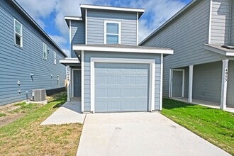Building Photo - 4949 Winecup Cv