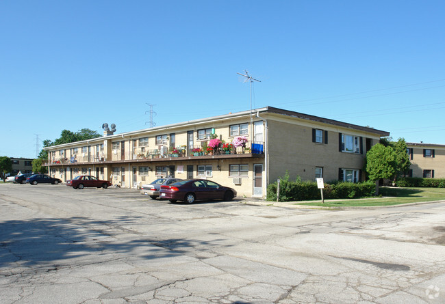 Building Photo - 22 King Arthur Ct